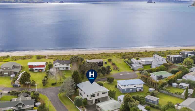 16 Endeavour Place, Cooks Beach