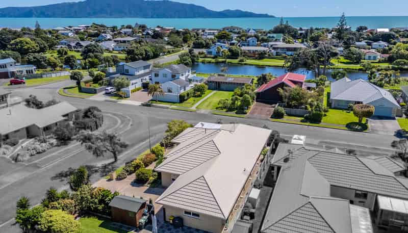 Haven Ropata Property value - 3 Te Ropata Place, Waikanae Beach - realestate.co.nz