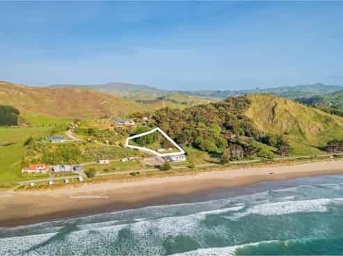 62A Pourerere Beach Road, Central Hawkes Bay Coastal