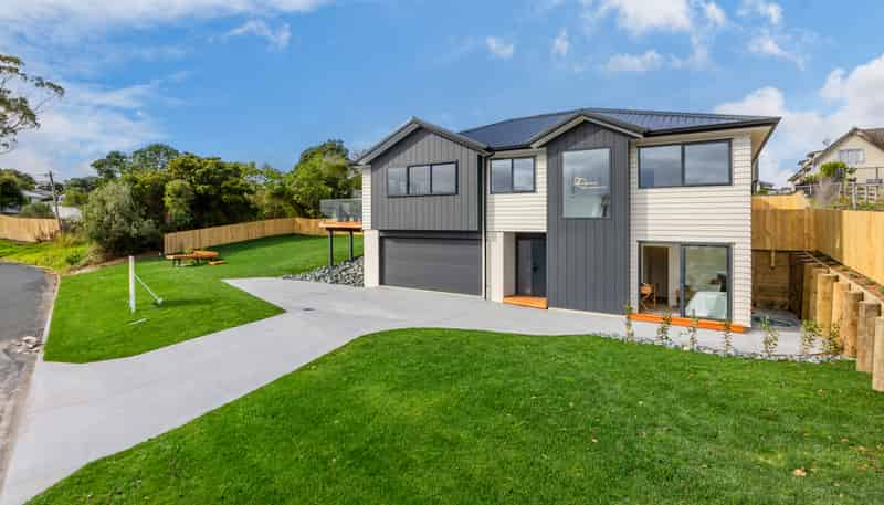 12A Walbrook Road, Manly