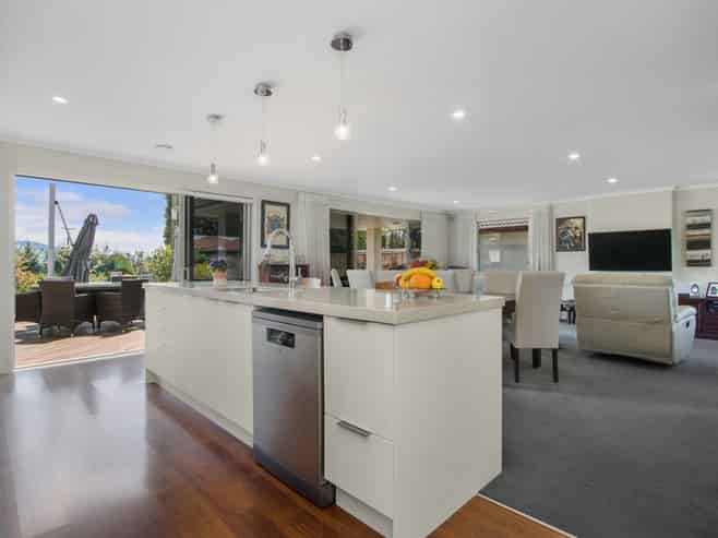 17 Ballantyne Way, Katikati
