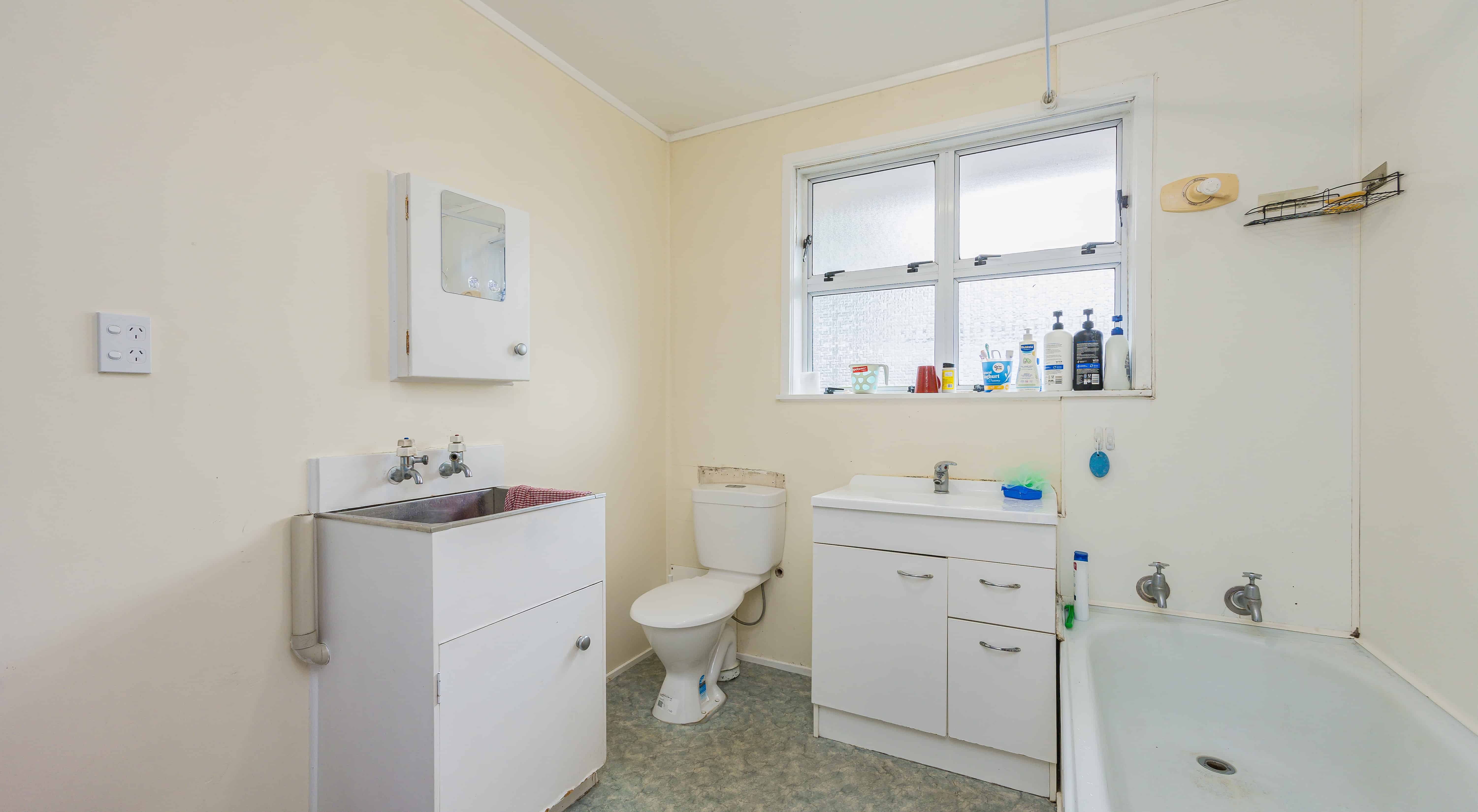 3/135 Titirangi Road, New Lynn, Waitakere City For Sale realestate