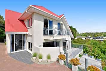 10b Vipond Road, Stanmore Bay