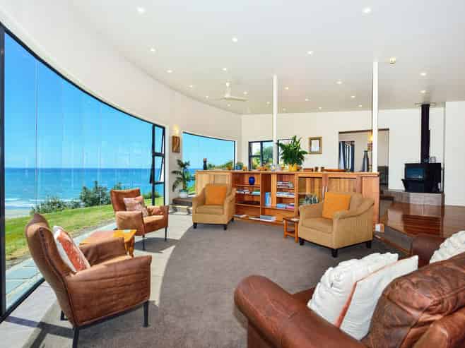 225 Mahia East Coast Road, Mahia
