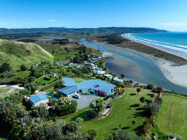 225 Mahia East Coast Road, Mahia