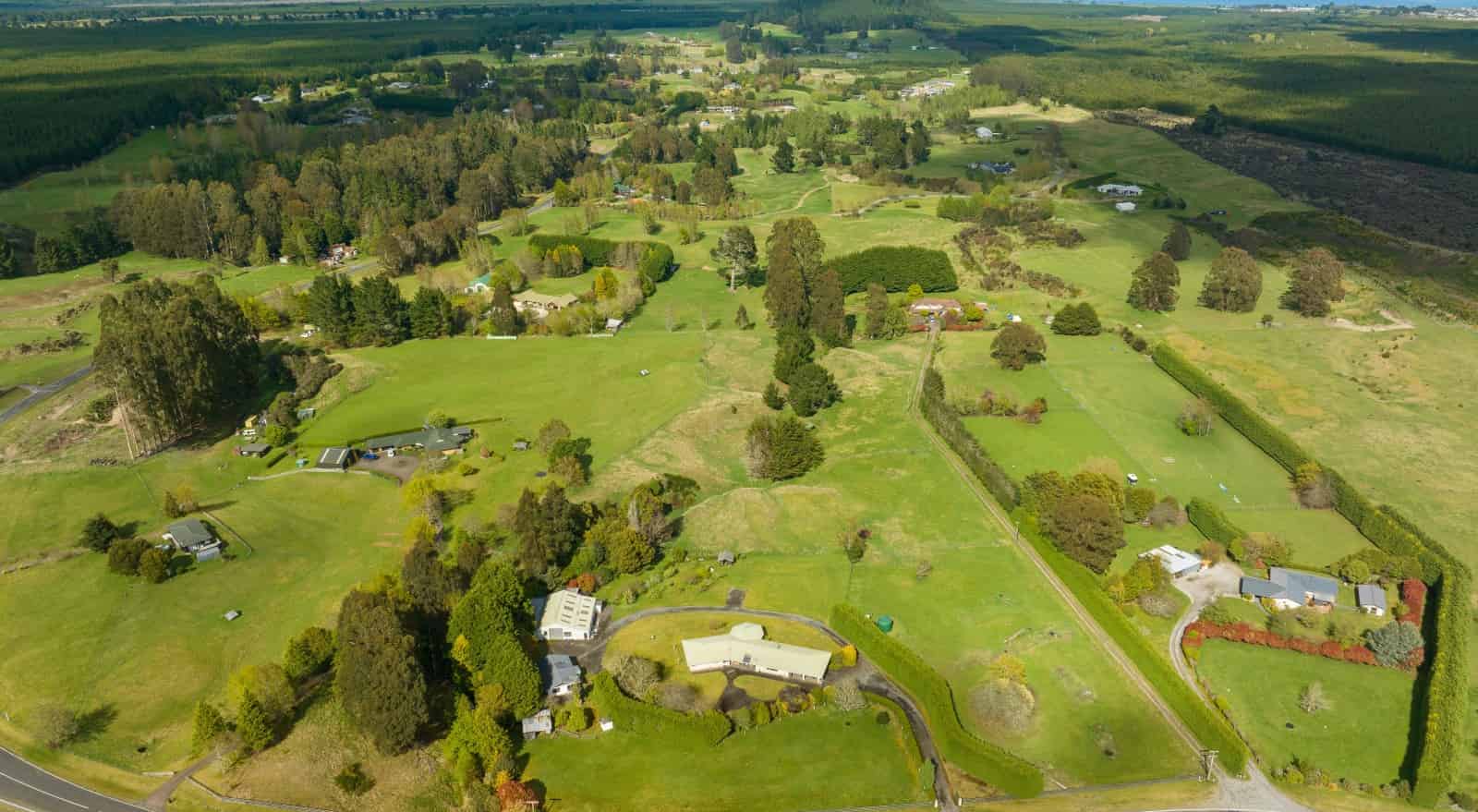 52 Caroline Drive, Maunganamu, Taupo For Sale realestate.co.nz