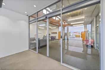 Premium Profile Corner Site