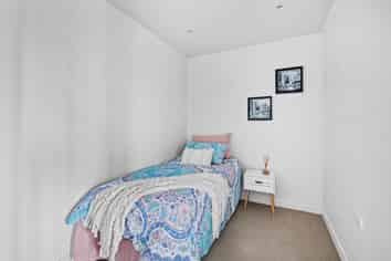 405/1 Rose Garden Lane, Albany