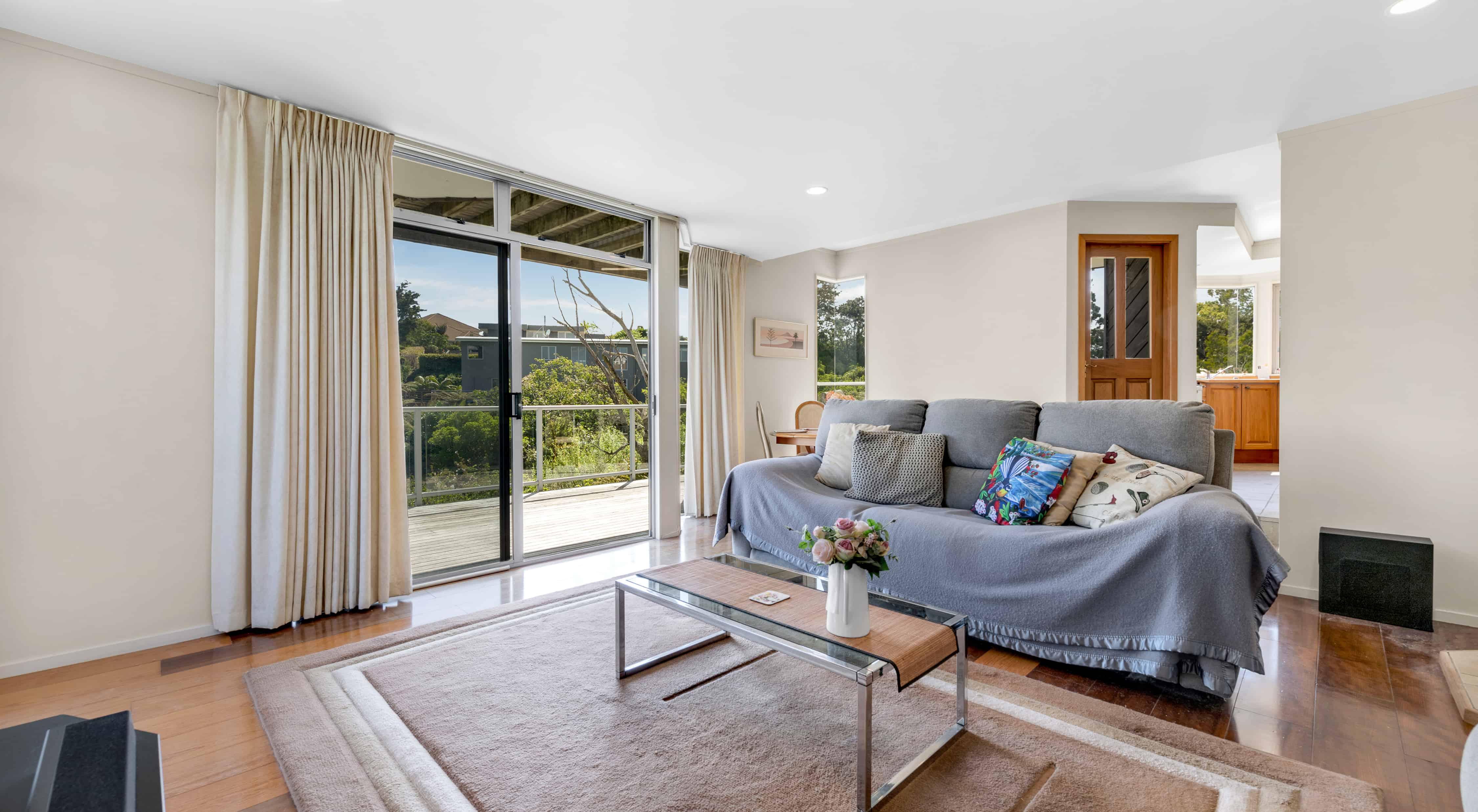 47 Charles Dickens Drive, Mellons Bay, Manukau City For Sale