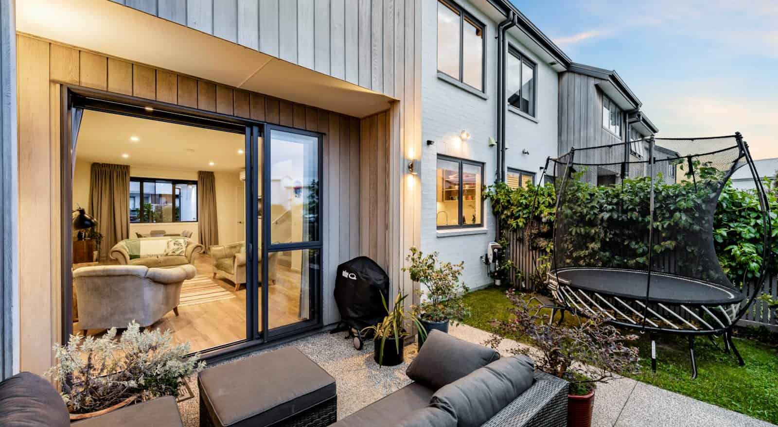 8 Tute Lane, Glen Innes, Auckland City For Sale realestate.co.nz