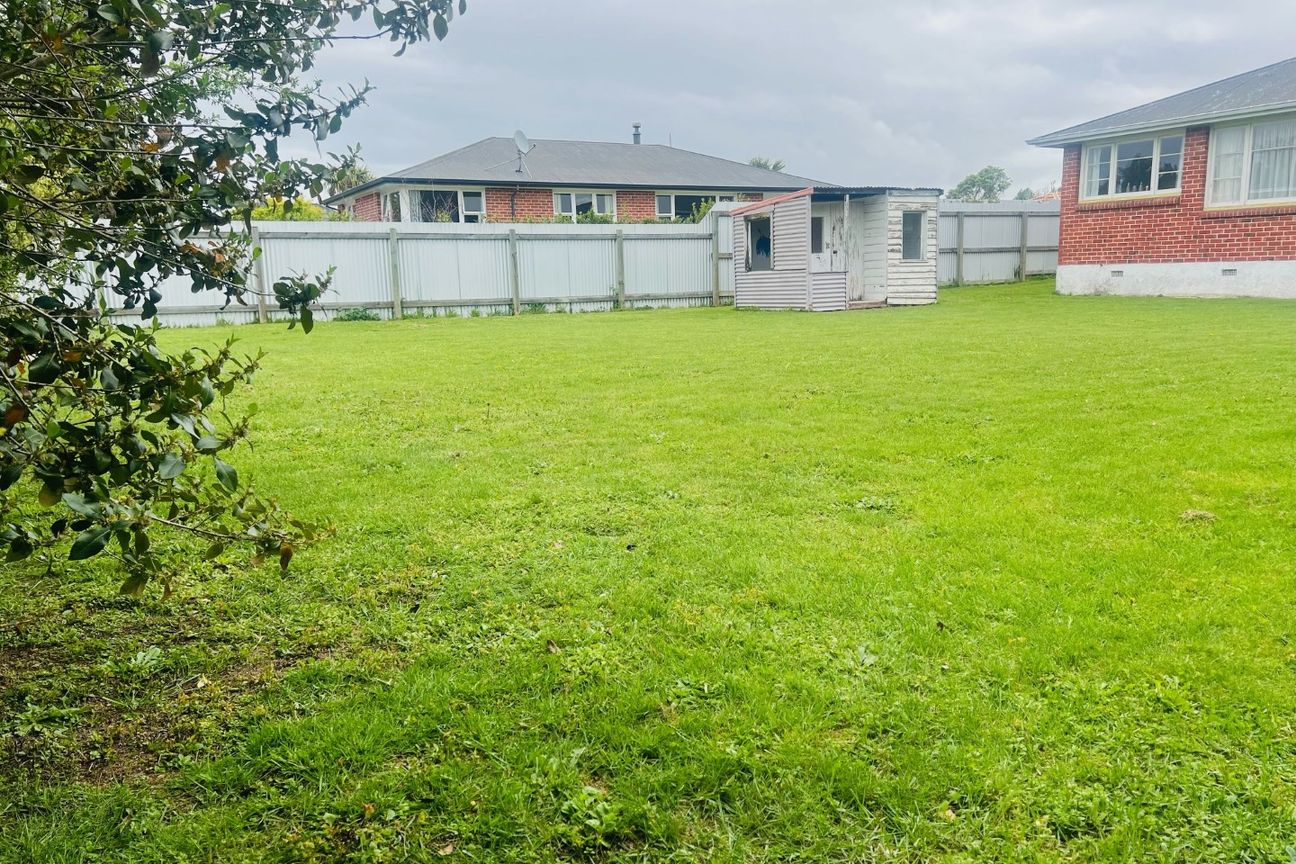 BUILD YOUR DREAM TOWNHOUSE HERE - Widok 2