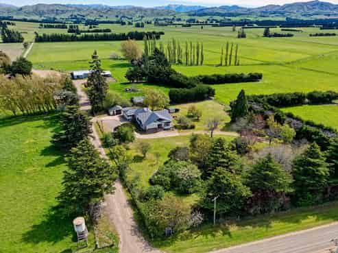 386 Dalmeny Road, Pyramid Valley