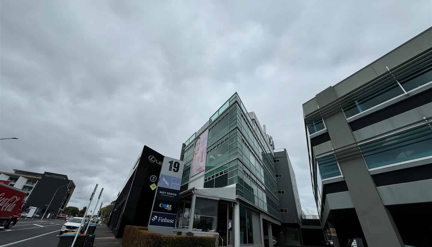 For lease Suite B, Level 2, 19 Great South Road, Epsom realestate.co.nz
