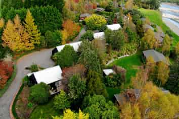 Internationally renowned Tongariro Lodge for sale
