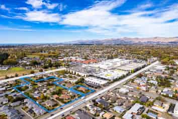 Commercial development with scale & tenant demand