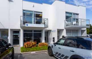 Top Floor Income – Ground Floor Opportunity!