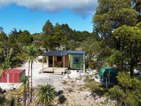 898 Cape Foulwind Road, Cape Foulwind