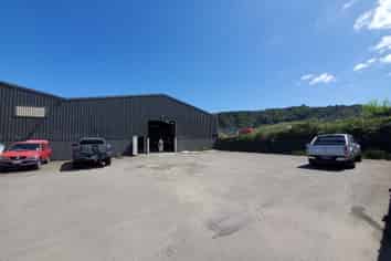 High-stud Warehouse great value