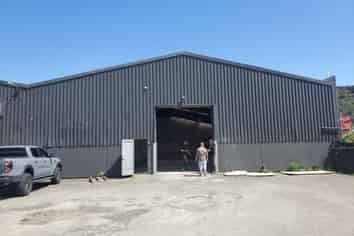 High-stud Warehouse great value