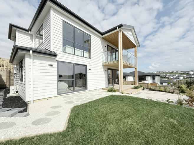3 Dulcie Way, Millwater