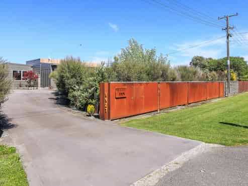 1927 Parewanui Road, Parewanui/Scott's Ferry