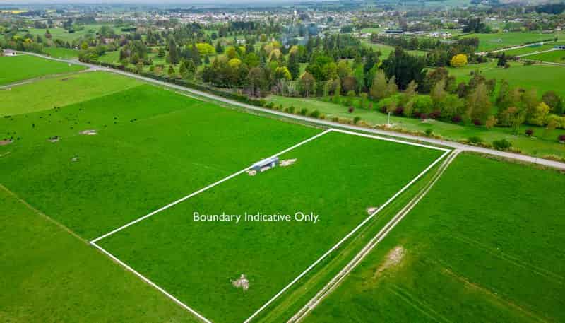 38 Whitneys Road, WAIMATE