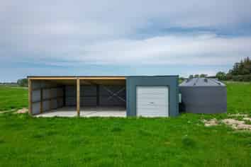 38 Whitneys Road, WAIMATE