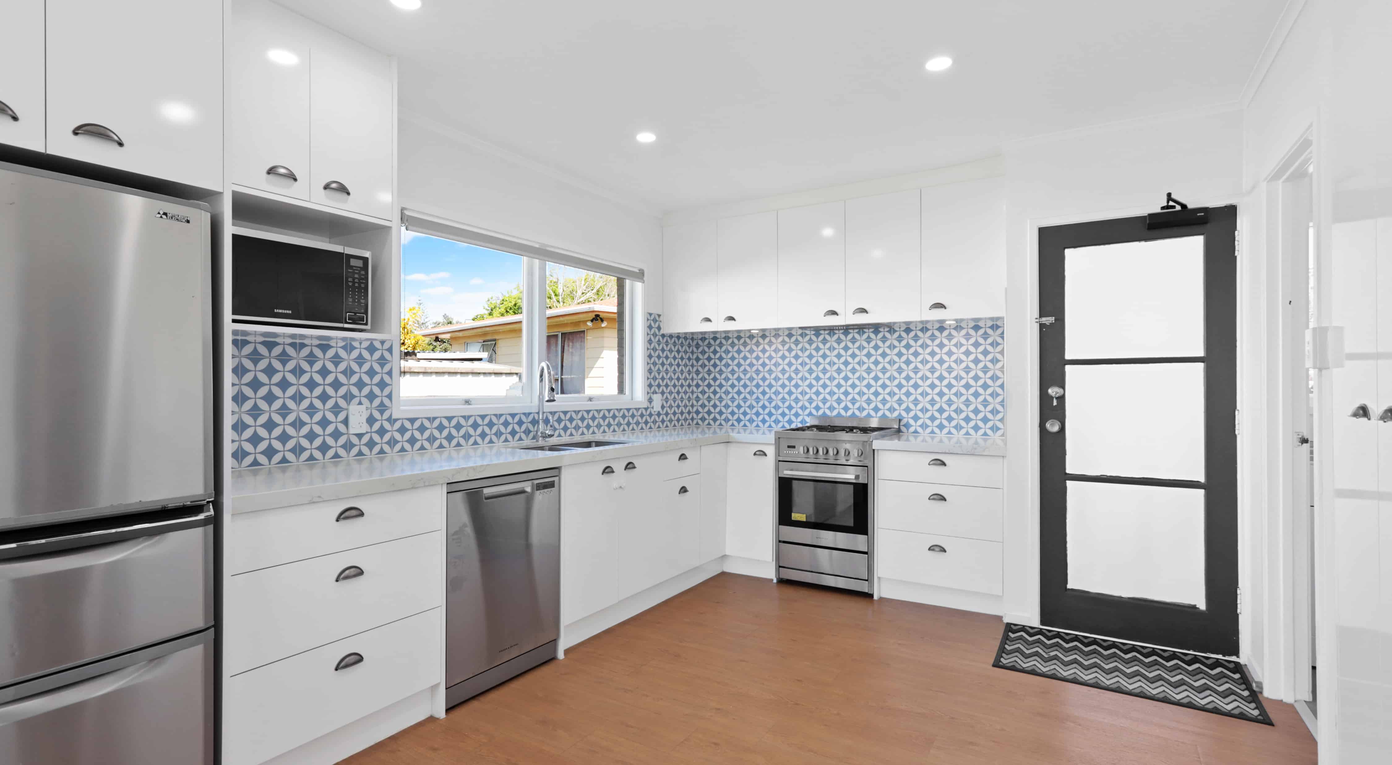 86 Muir Avenue, Mangere Bridge, Manukau City For Sale realestate.co.nz