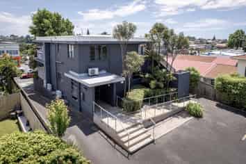 Prime commercial on Cameron Road