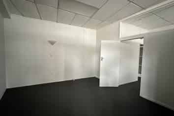 Central Henderson Retail Available
