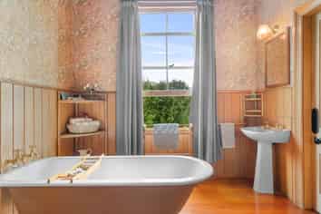 311 Franklin Road, Paparoa