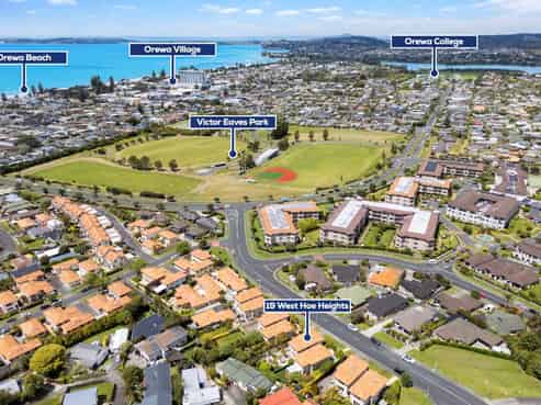 19 West Hoe Heights, Orewa