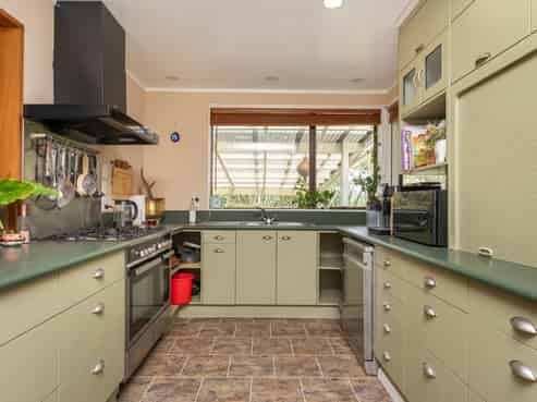 10437 Route 52, Pongaroa