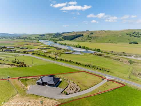 1062 Elsthorpe Road, Otane