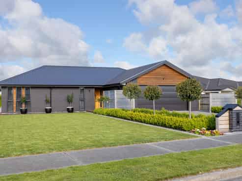 5 Mervyn Brown Place, Solway