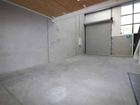 Price reduction! Best in complex 