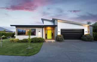 5 Carnaveron Drive, Lincoln