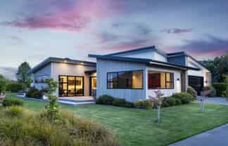 5 Carnaveron Drive, Lincoln