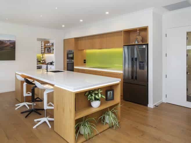5 Carnaveron Drive, Lincoln