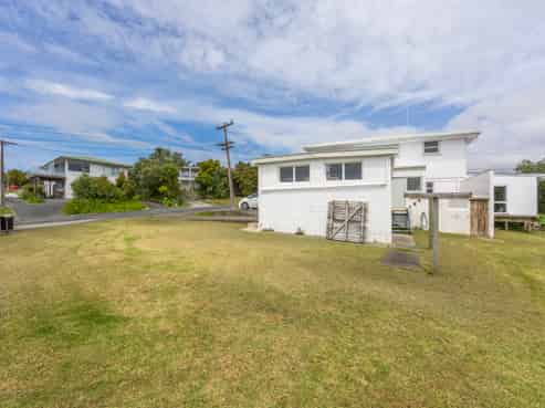 573 Mahurangi East Road, Algies Bay