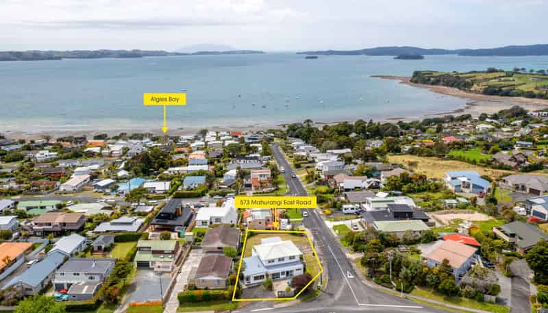 573 Mahurangi East Road, Algies Bay