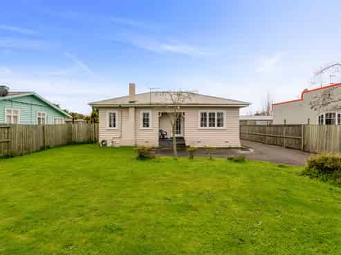 109 Malfroy Road, Victoria