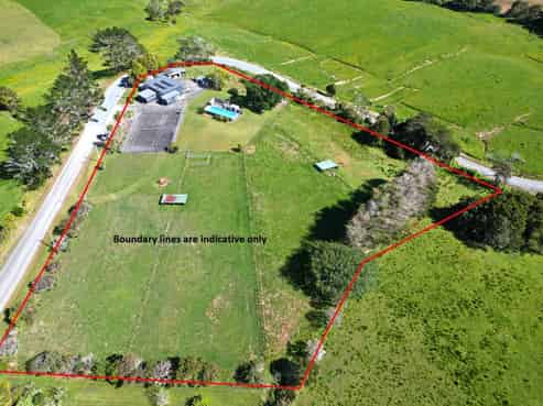1823 Ararua Road, Matakohe