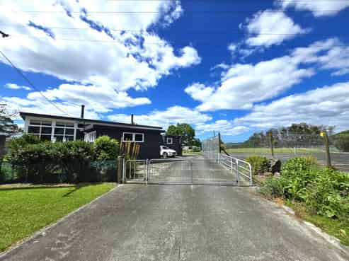1823 Ararua Road, Matakohe