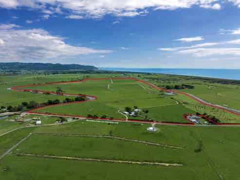 24 Smith Road, Matata
