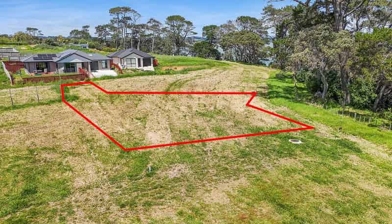 10B McLarin Road, Glenbrook