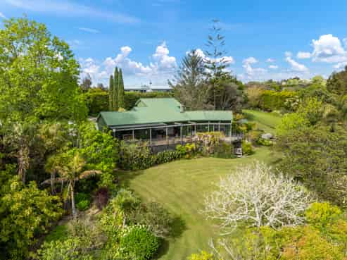 176 Cames Road, Mangawhai