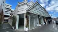 Open gallery