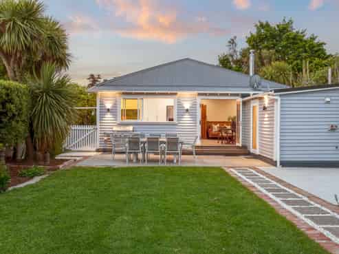 68 Corson Avenue, Beckenham