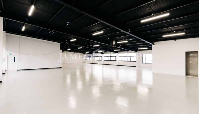 13-15 Margot Street, Epsom